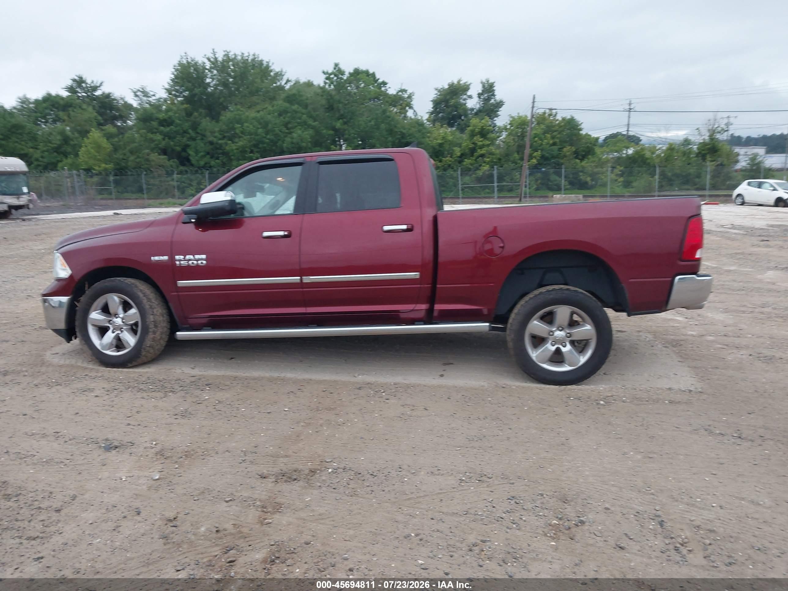 2017 RAM 1500 BIG HORN  4X4 6'4 BOX