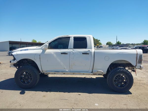 2019 RAM 1500 CLASSIC TRADESMAN  4X4 6'4 BOX