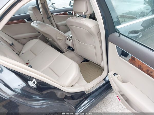 2012 MERCEDES-BENZ C 250 SPORT