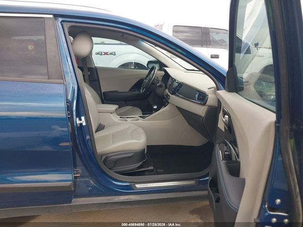 2017 KIA NIRO TOURING