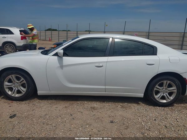 2015 DODGE CHARGER SE