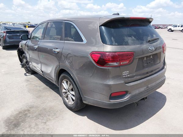2019 KIA SORENTO 2.4L LX