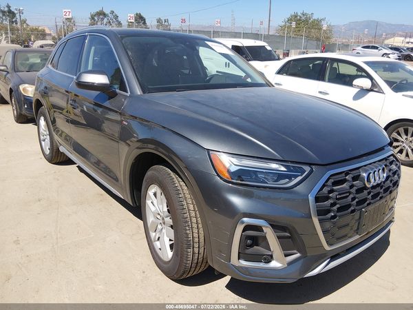 2022 AUDI Q5