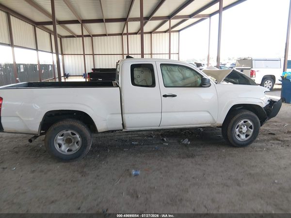 2016 TOYOTA TACOMA SR