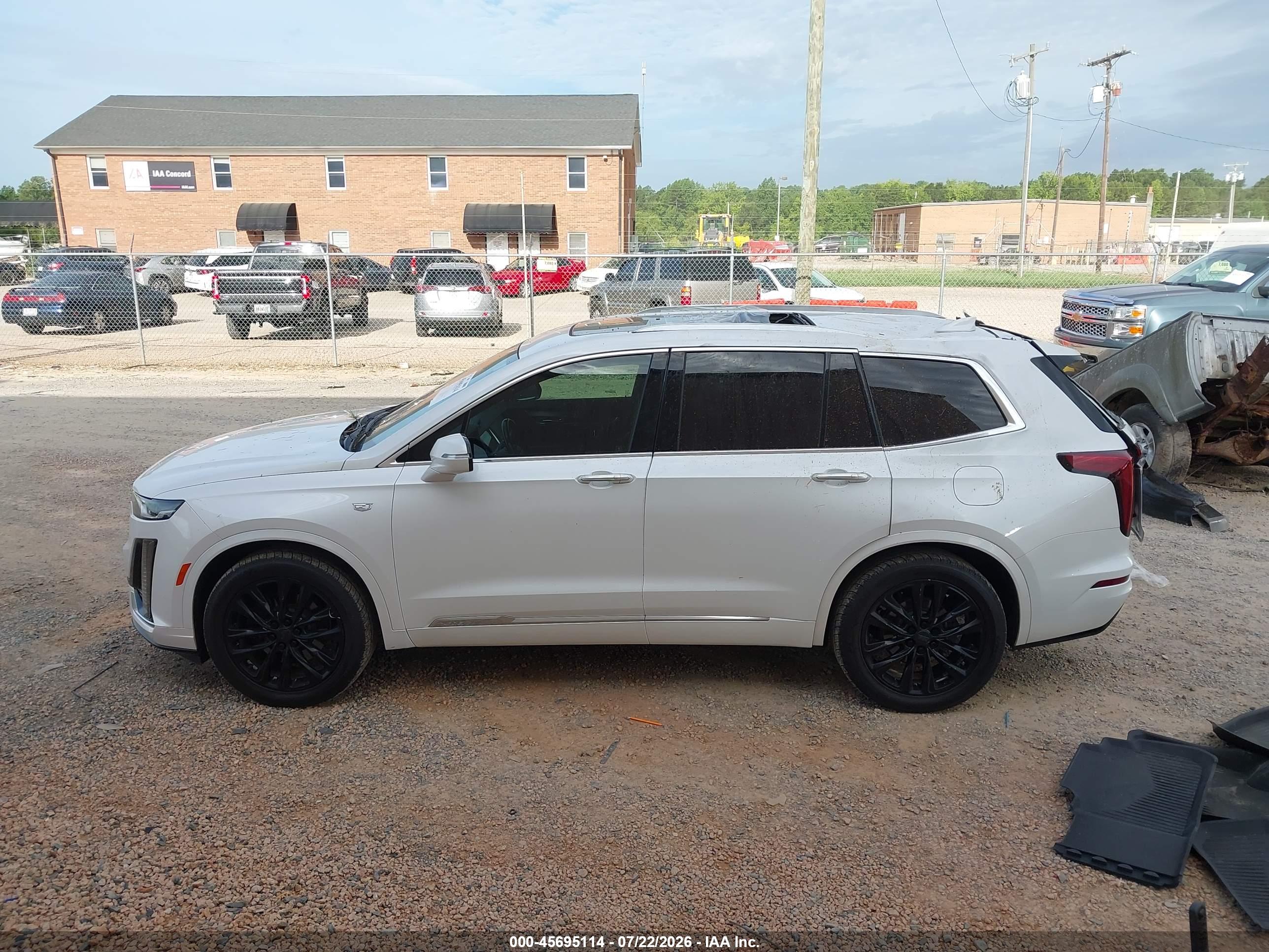 2021 CADILLAC XT6 AWD LUXURY