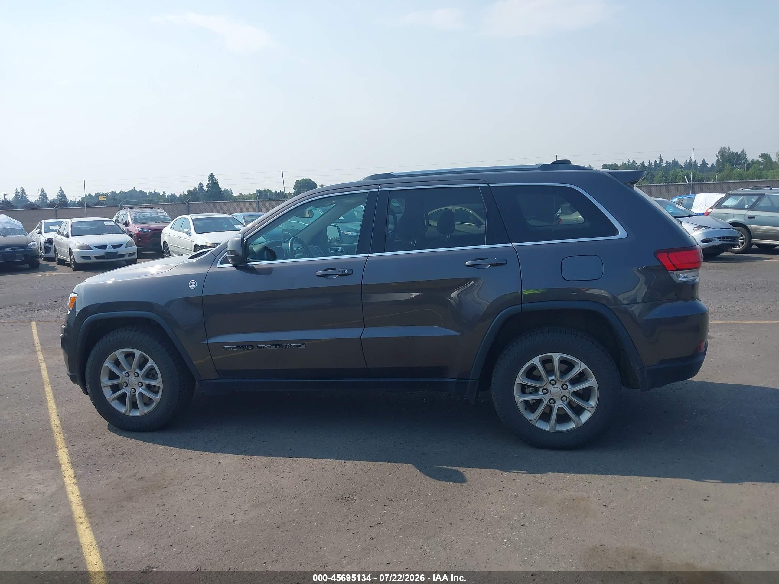 2021 JEEP GRAND CHEROKEE LAREDO E 4X4
