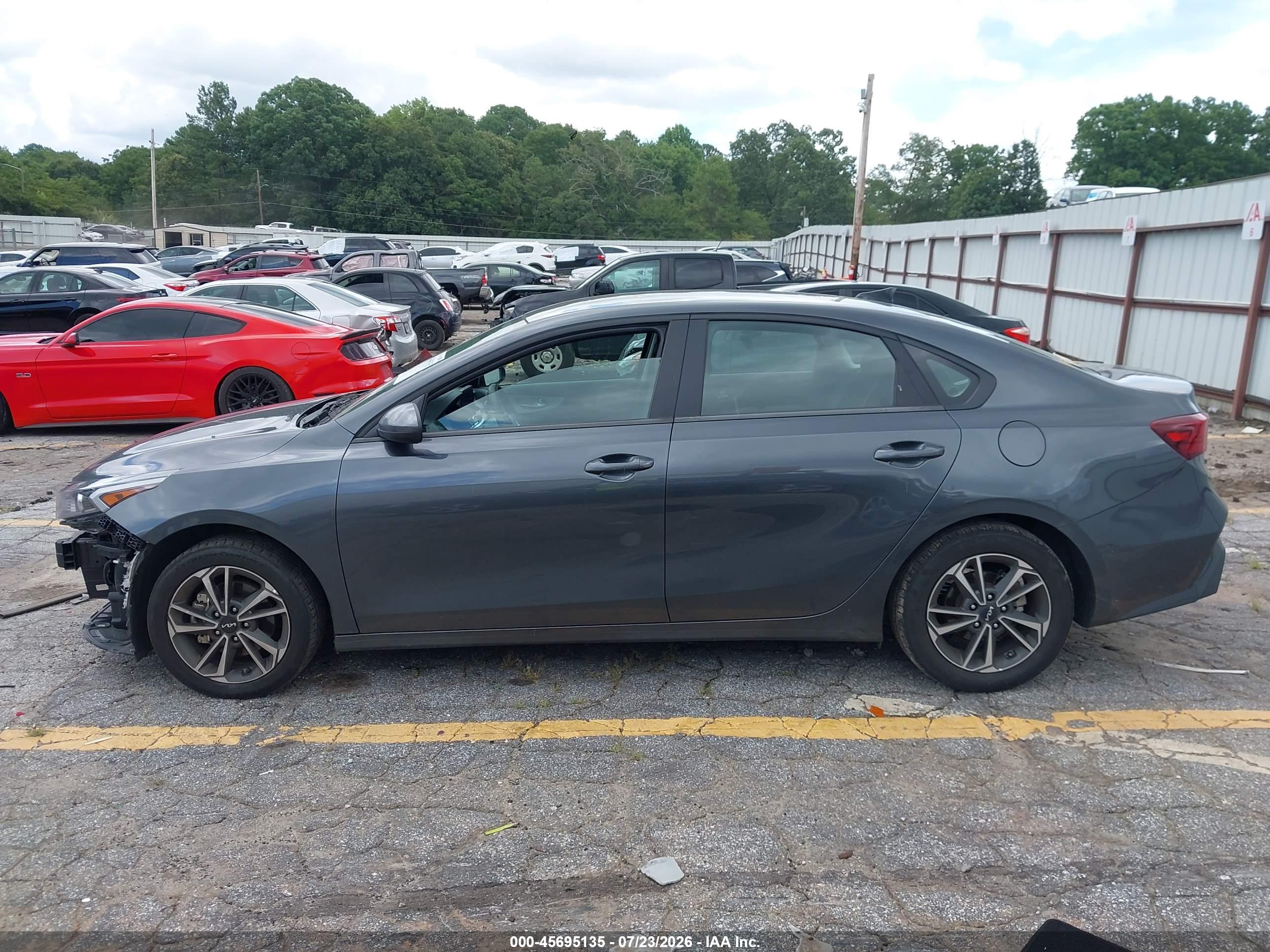 2024 KIA FORTE LXS