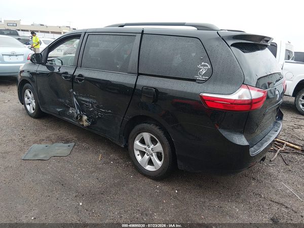 2016 TOYOTA SIENNA LE 8 PASSENGER