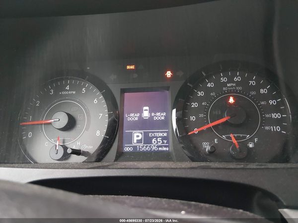 2016 TOYOTA SIENNA LE 8 PASSENGER