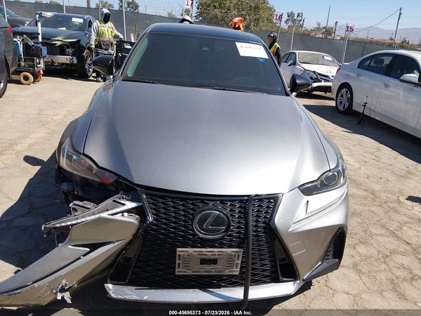 2018 LEXUS IS 300