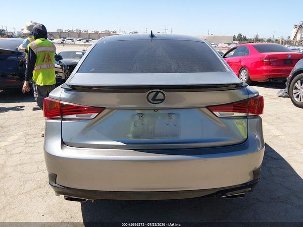 2018 LEXUS IS 300