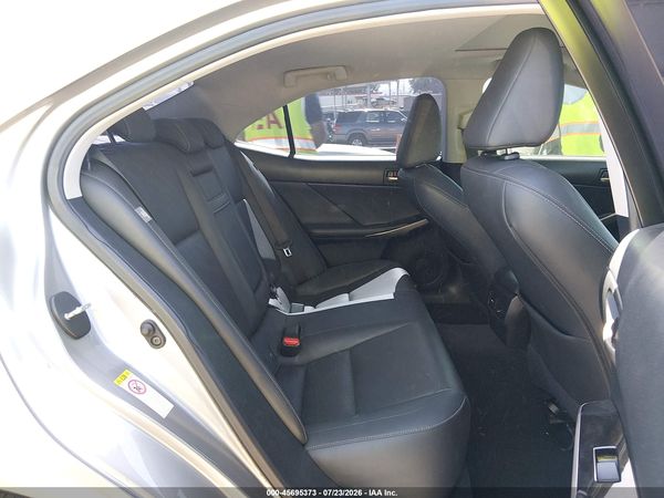 2018 LEXUS IS 300