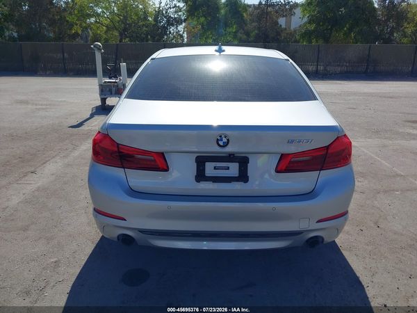 2019 BMW 530I