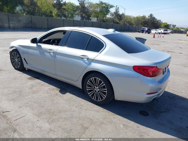 2019 BMW 530I