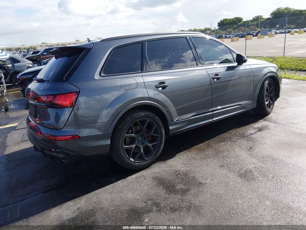2025 AUDI SQ7