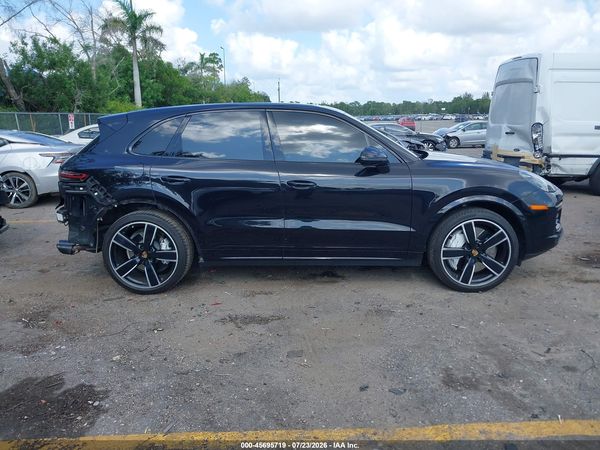 2019 PORSCHE CAYENNE TURBO