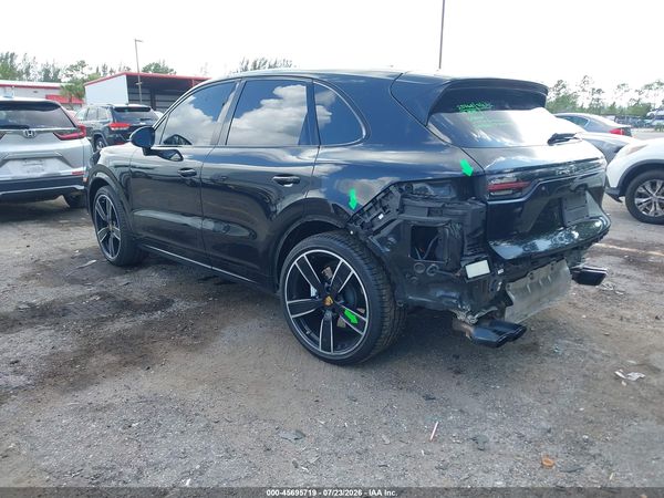 2019 PORSCHE CAYENNE TURBO