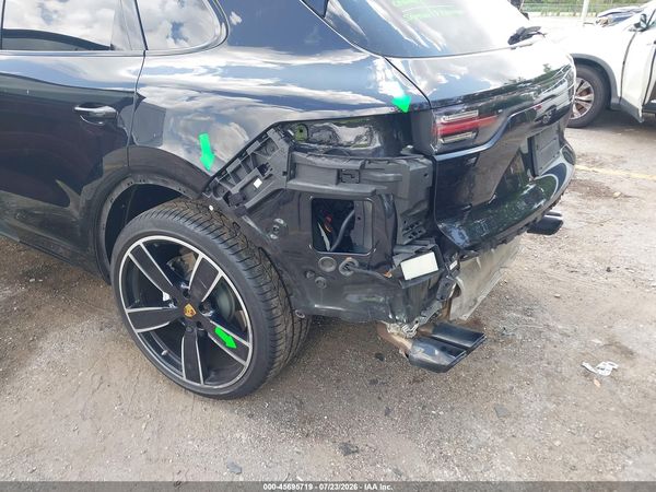 2019 PORSCHE CAYENNE TURBO