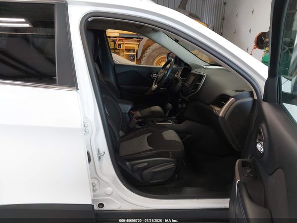 2018 JEEP CHEROKEE LATITUDE 4X4