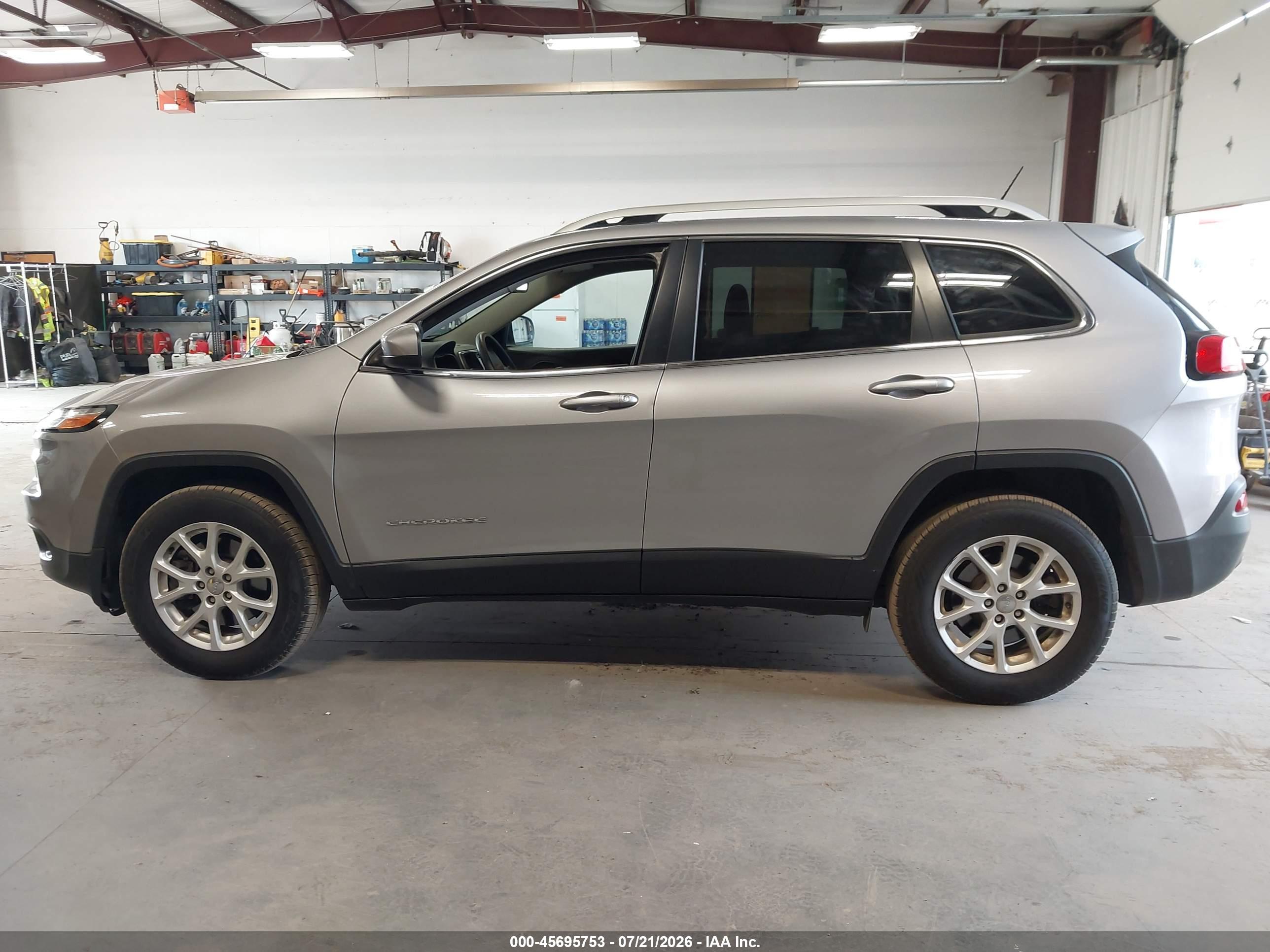 2018 JEEP CHEROKEE LATITUDE 4X4