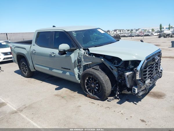 2026 TOYOTA TUNDRA SR5 CREWMAX 5.5' BED