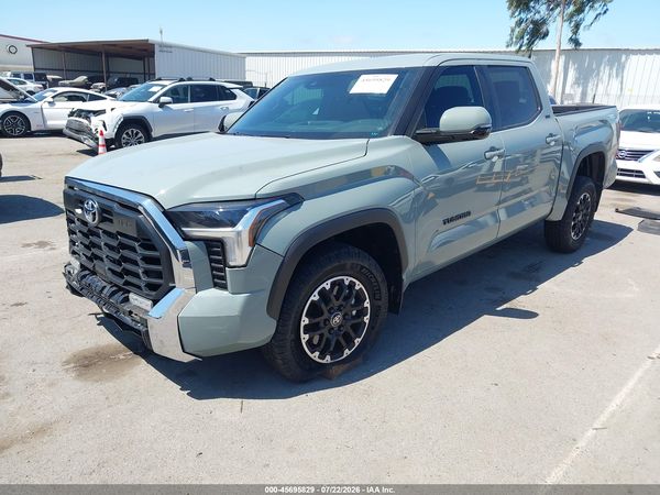 2026 TOYOTA TUNDRA SR5 CREWMAX 5.5' BED