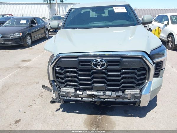 2026 TOYOTA TUNDRA SR5 CREWMAX 5.5' BED