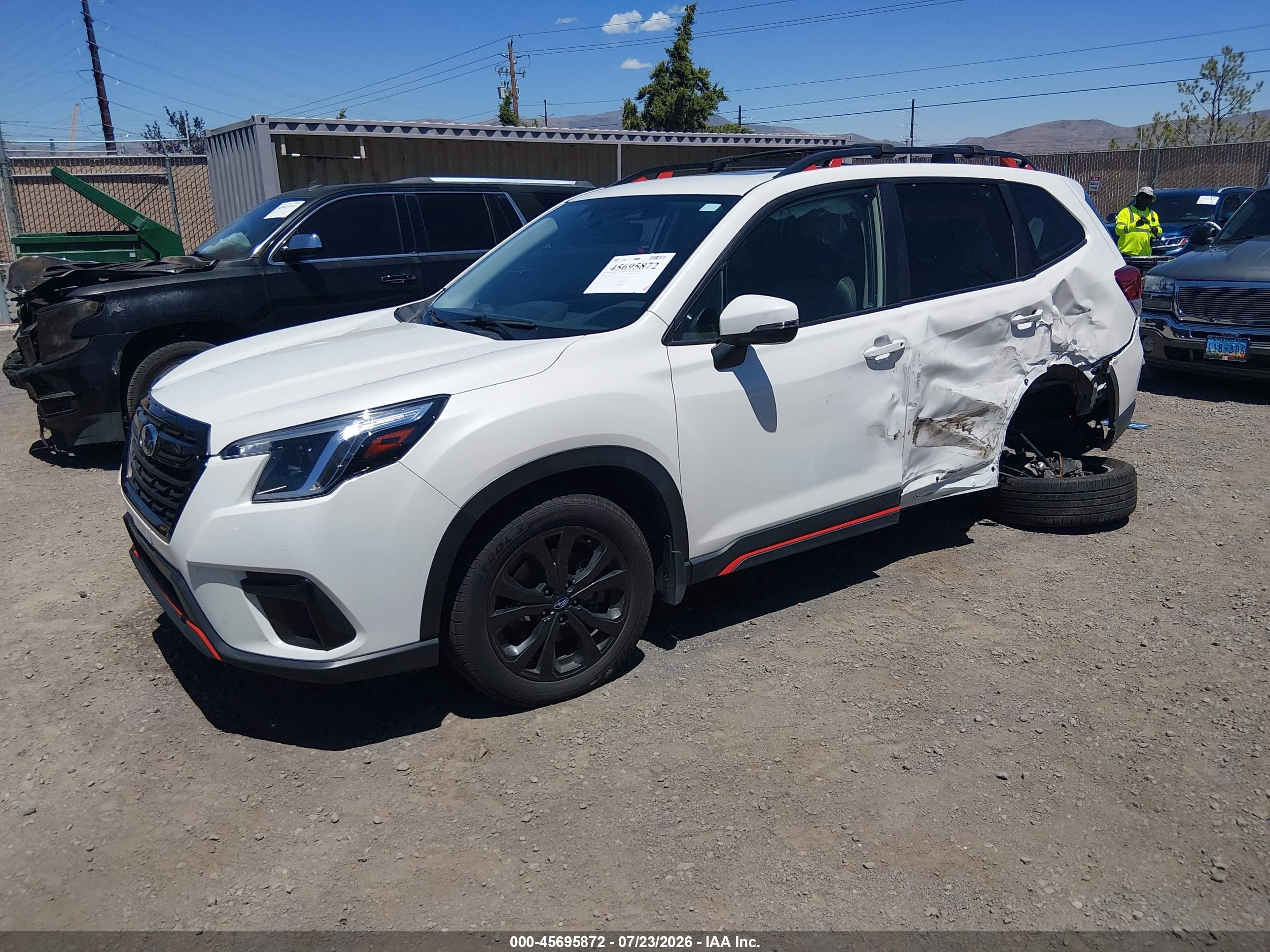 2022 SUBARU FORESTER SPORT — I2