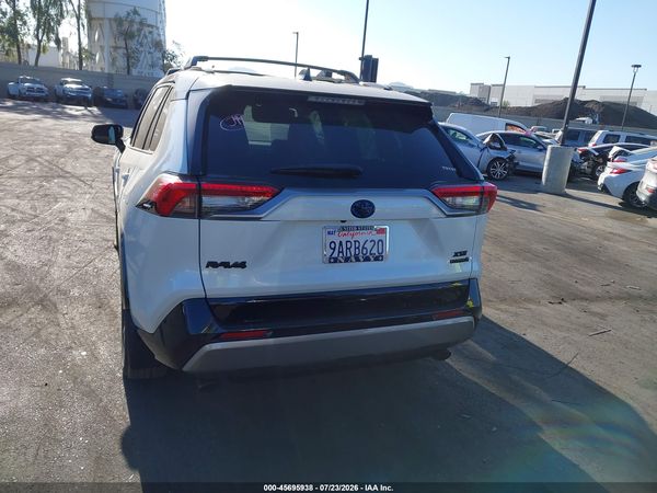 2022 TOYOTA RAV4 HYBRID XSE