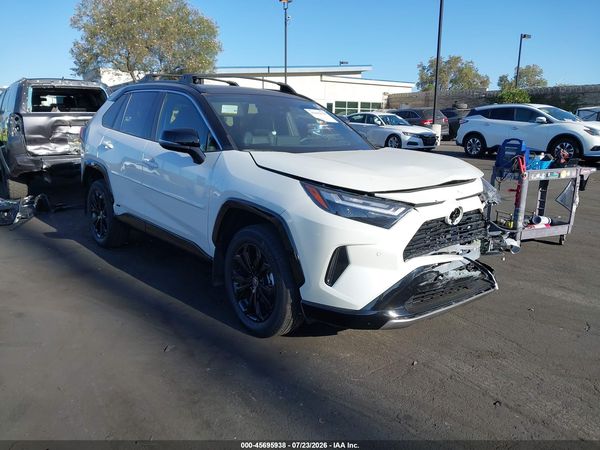 2022 TOYOTA RAV4 HYBRID XSE