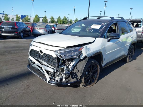 2022 TOYOTA RAV4 HYBRID XSE