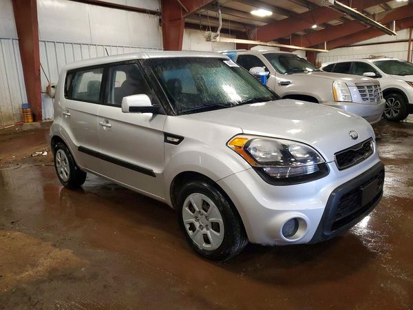 2013 KIA SOUL All Trims
