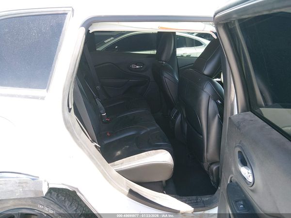 2022 JEEP CHEROKEE TRAILHAWK 4X4