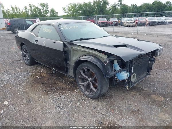 2019 DODGE CHALLENGER SXT