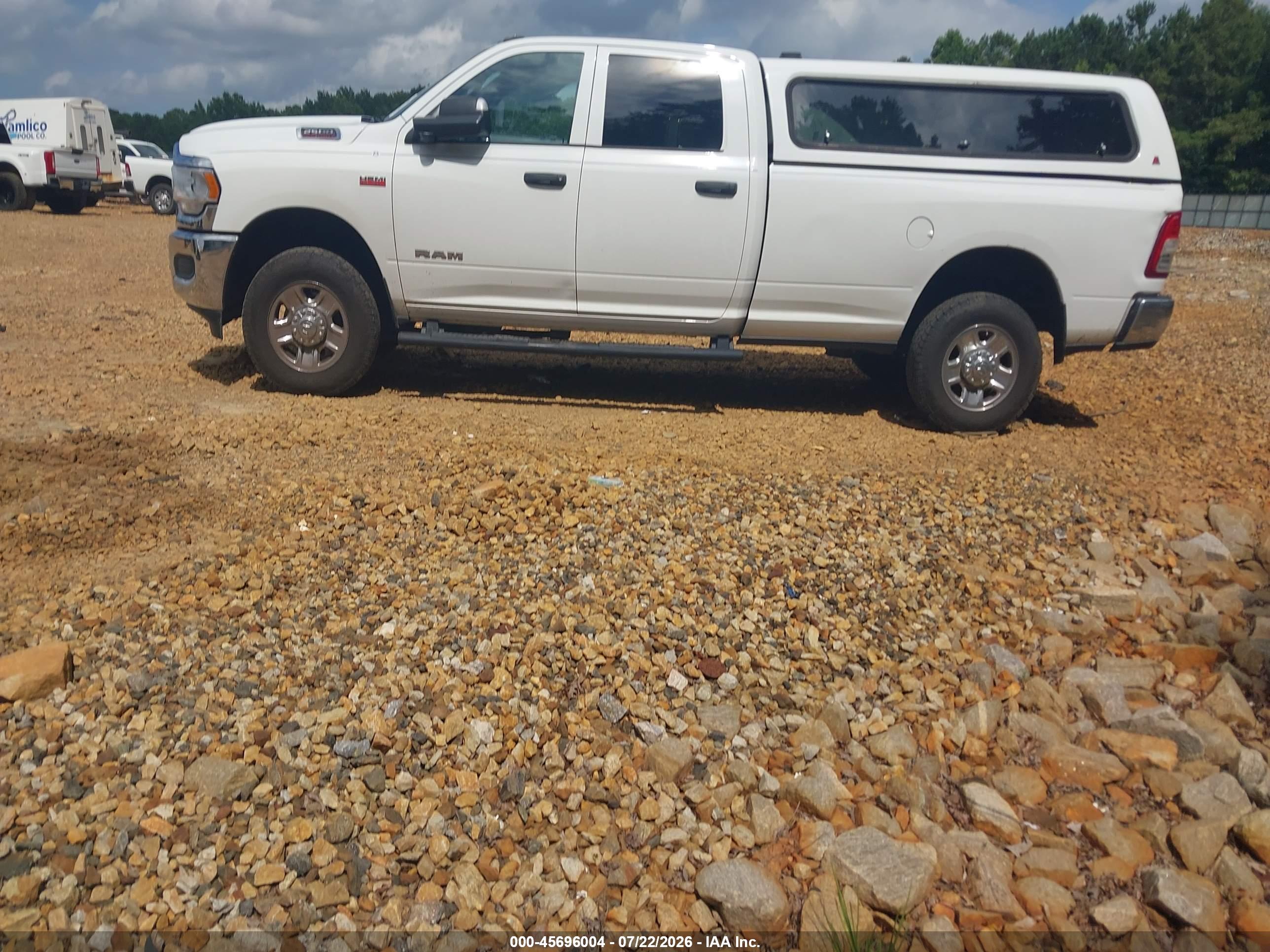 2022 RAM 2500 TRADESMAN  4X4 8' BOX