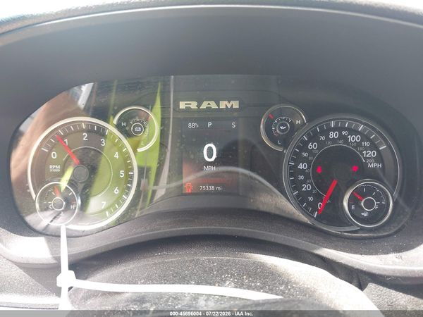 2022 RAM 2500 TRADESMAN  4X4 8' BOX