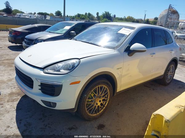 2016 PORSCHE CAYENNE E-HYBRID S