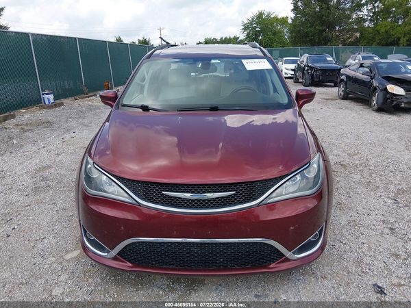 2018 CHRYSLER PACIFICA TOURING L PLUS — I115