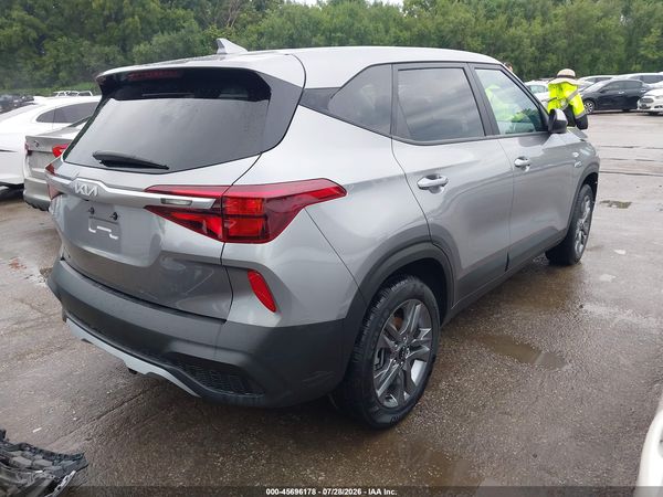 2022 KIA SELTOS LX