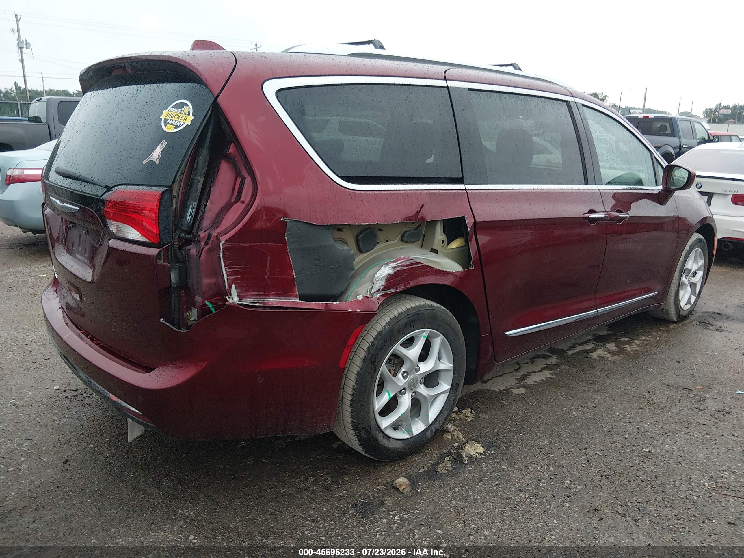 2017 CHRYSLER PACIFICA TOURING-L PLUS — I4