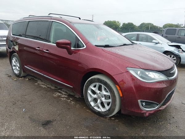 2017 CHRYSLER PACIFICA TOURING-L PLUS — I1
