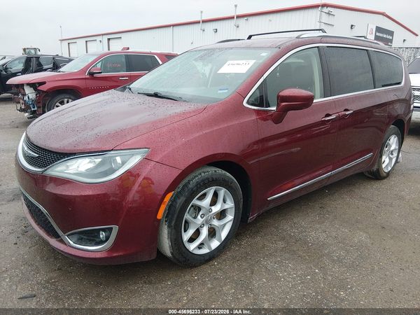 2017 CHRYSLER PACIFICA TOURING-L PLUS — I2