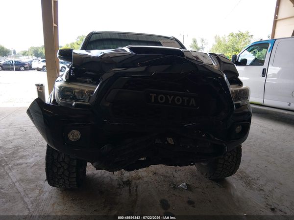 2016 TOYOTA TACOMA TRD SPORT