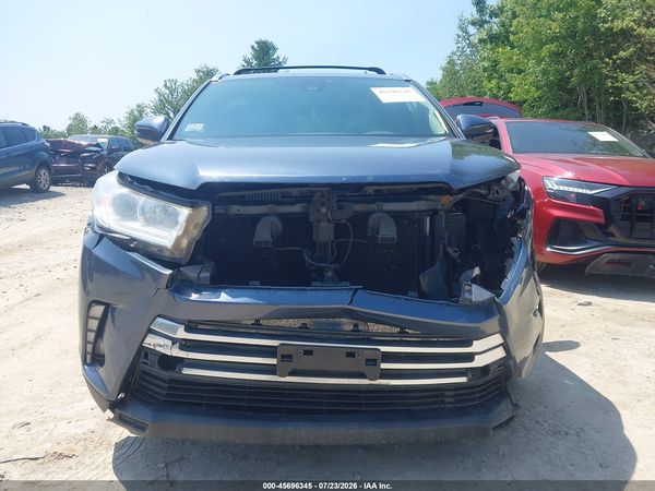 2017 TOYOTA HIGHLANDER XLE