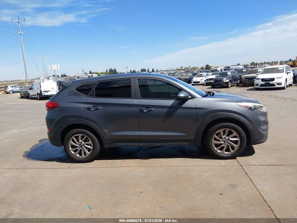 2018 HYUNDAI TUCSON SE