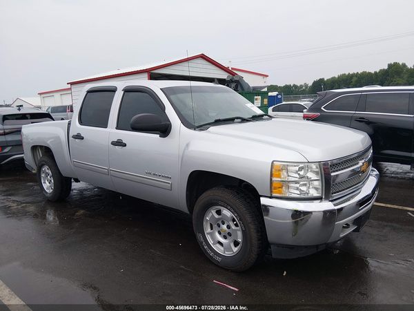 2013 CHEVROLET SILVERADO 1500 LT — I1
