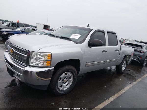 2013 CHEVROLET SILVERADO 1500 — I2