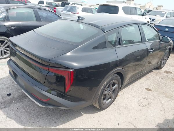 2025 KIA K4 LXS