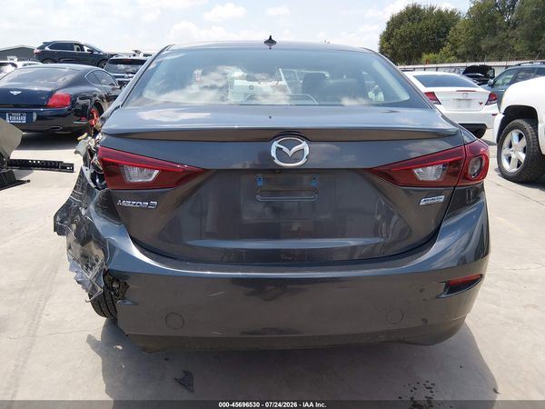 2018 MAZDA MAZDA3 TOURING