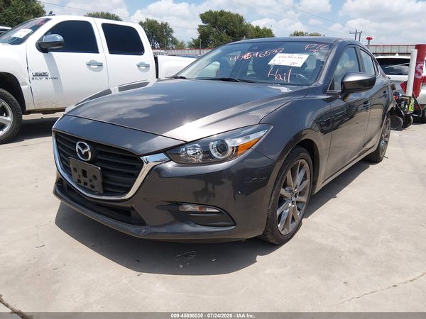 2018 MAZDA MAZDA3 TOURING